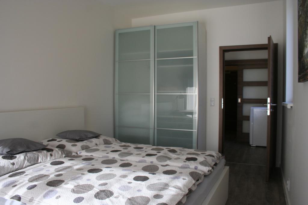 Karlin Apartment プラハ エクステリア 写真