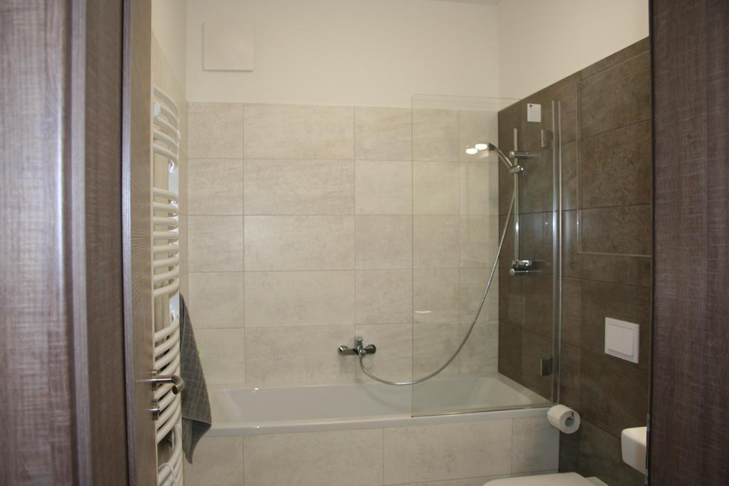 Karlin Apartment プラハ エクステリア 写真