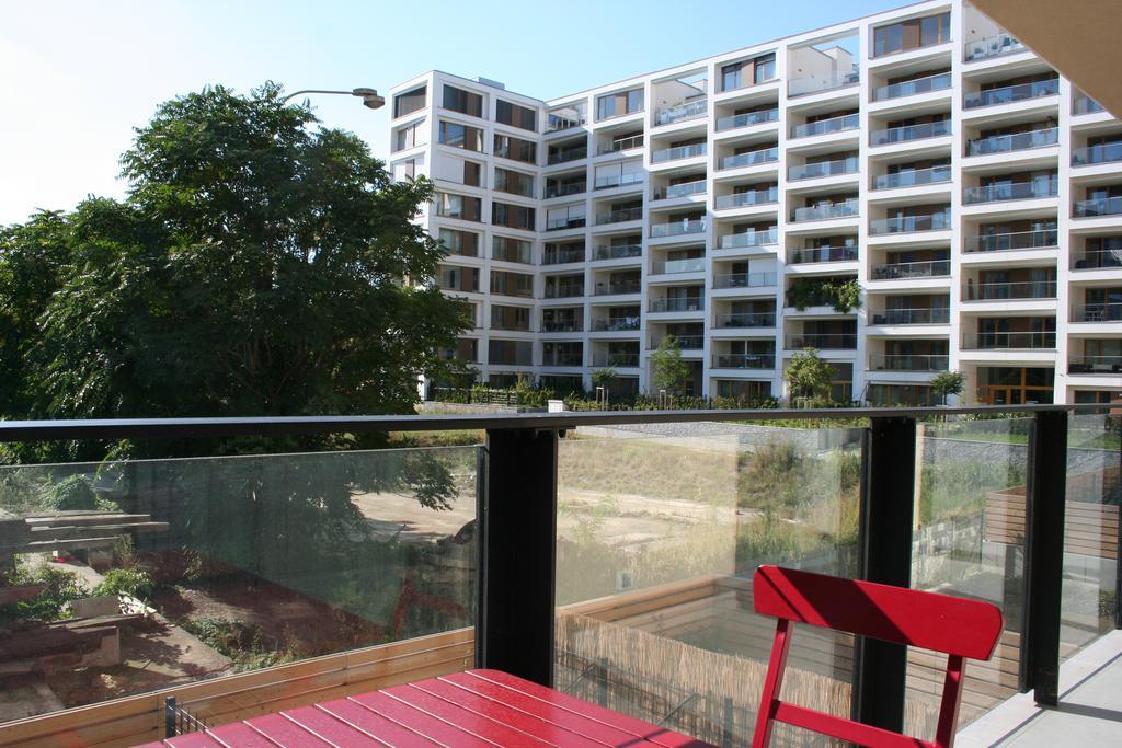 Karlin Apartment プラハ エクステリア 写真